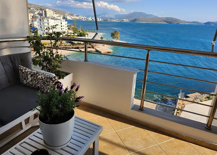 Alpha Seaside Apartment