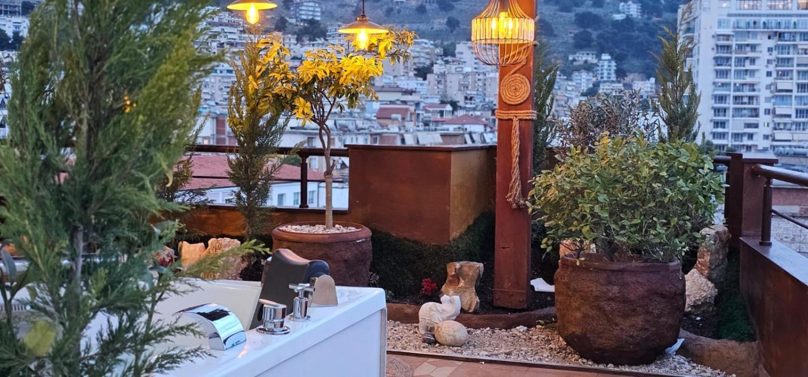 Alpha Seaside Apartment Sarande