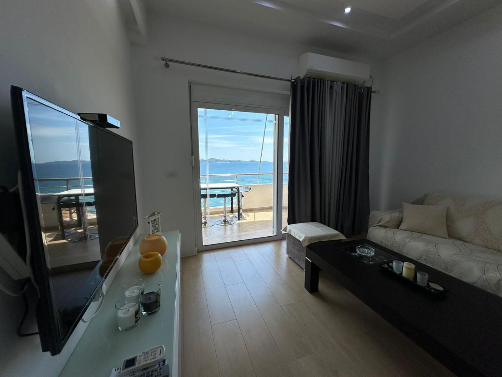 Alpha Seaside *