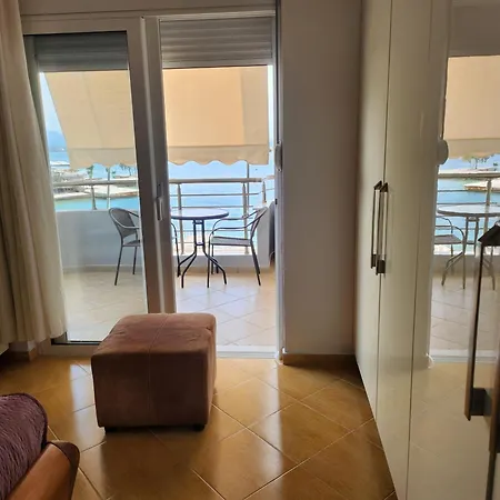 Alpha Seaside Apartment Sarande Exterior photo